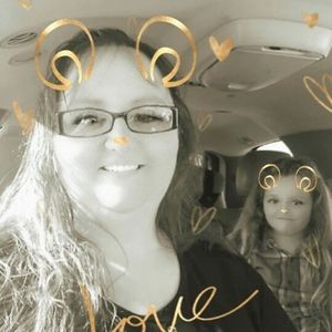 Meet your Posher, Leah